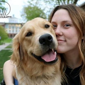 Meet your Posher, Abby